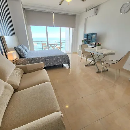 El Espigon De Santa Clara Apartment Torremolinos